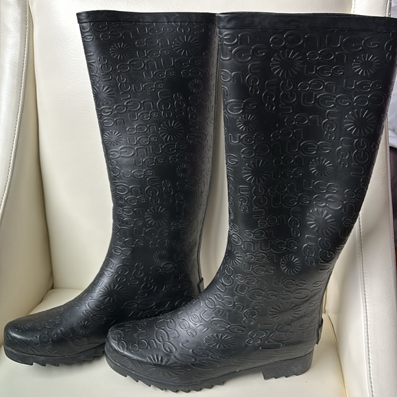 UGG Black Wilshire Logo Tall Rain Boots - Picture 2 of 8